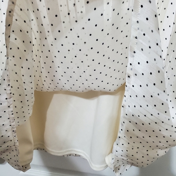 Polka dot blouse - Picture 5 of 7